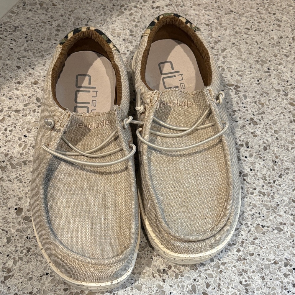 Hey Dude Wally Yough Beige Loafers New without tags